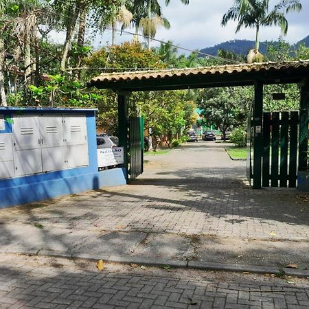 Willa Flor Casa 2 Dorms Com Ar, Churrasqueira, Cond Fech, Piscina Sao Sebastiao  Zewnętrze zdjęcie